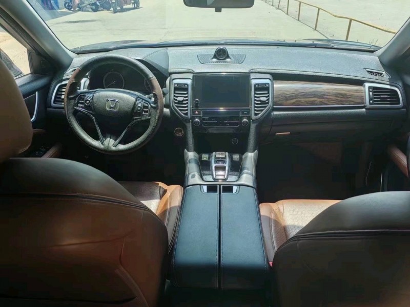 襄阳18年本田URV7