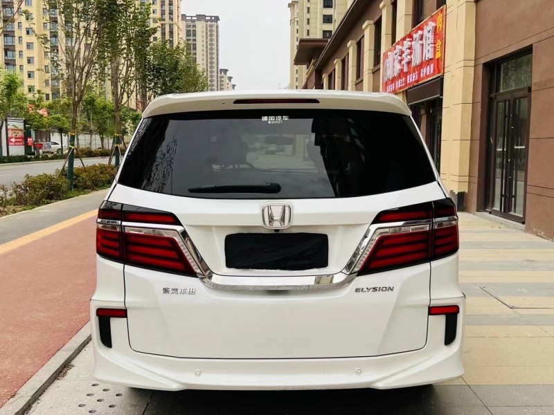 青岛18年本田艾力绅9