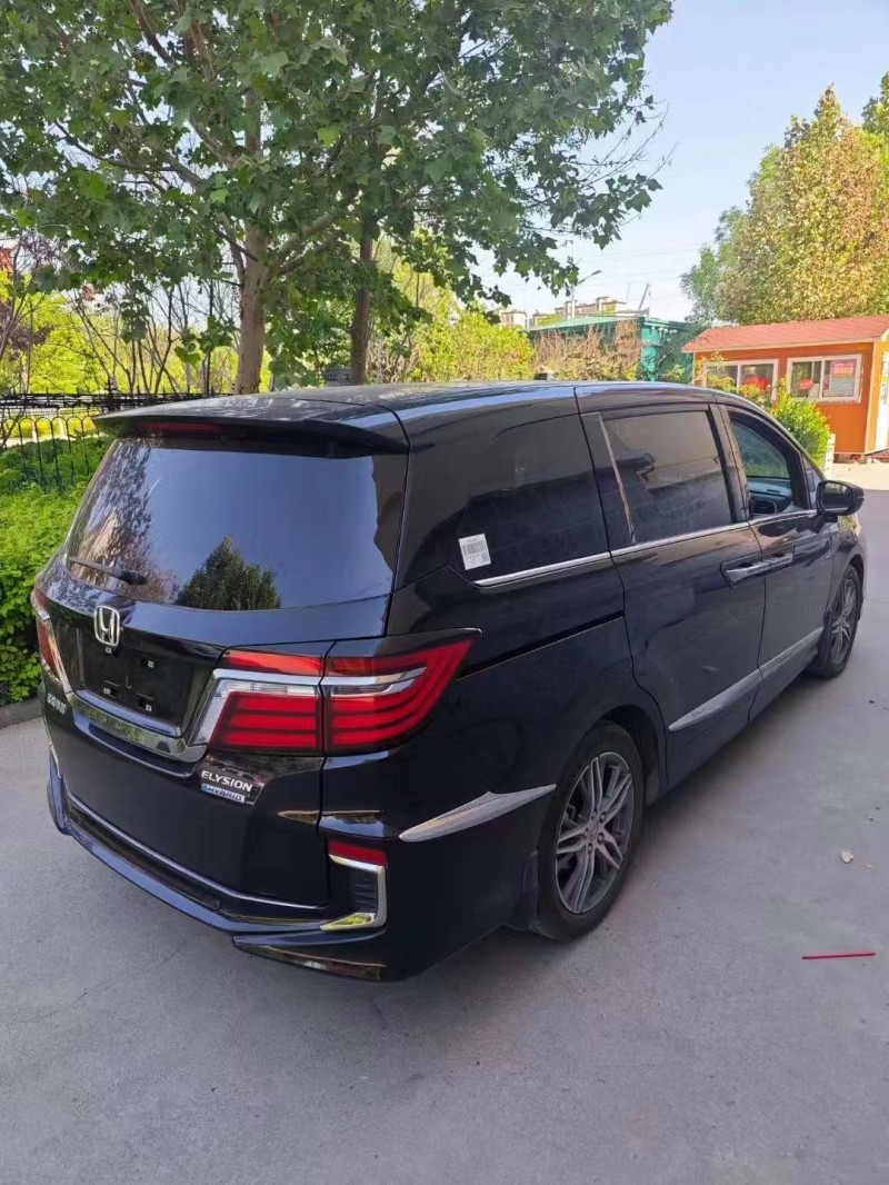 济宁20年本田艾力绅8