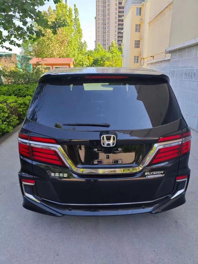 济宁20年本田艾力绅9