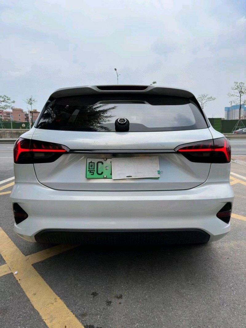 佛山22年荣威Ei52