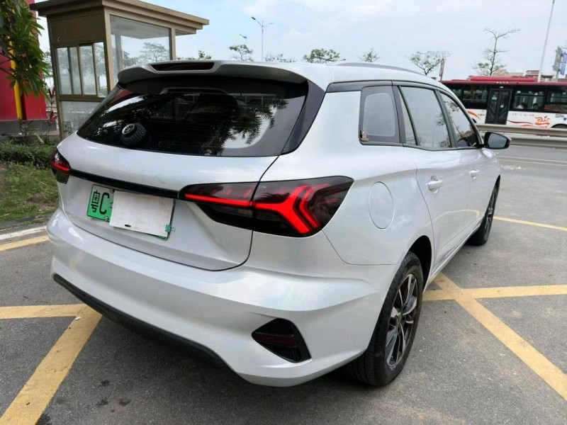 佛山22年荣威Ei55