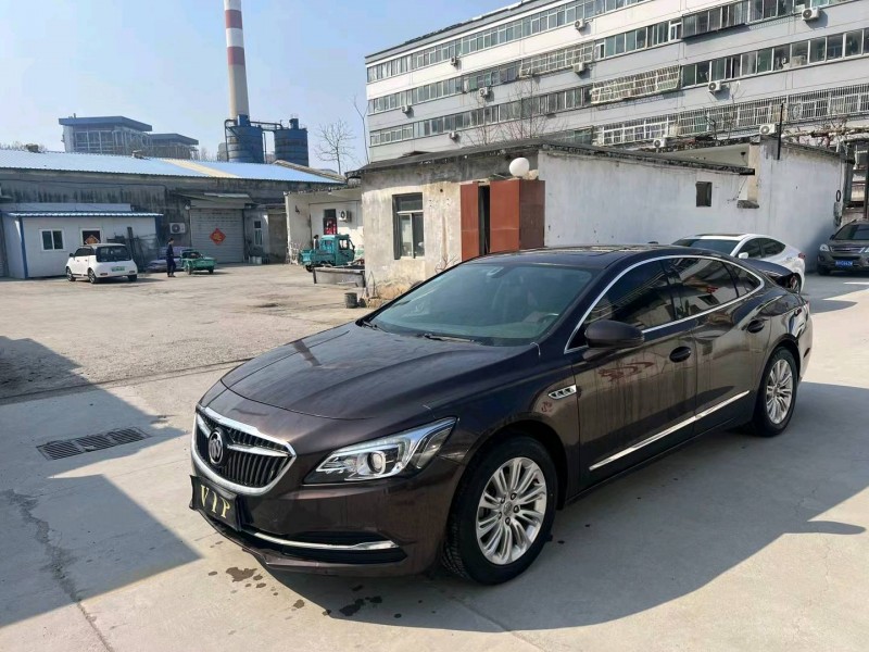 青岛17年别克君越3