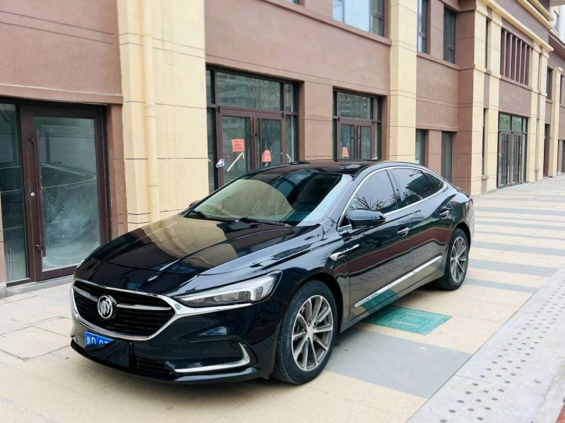 济南20年别克君越2