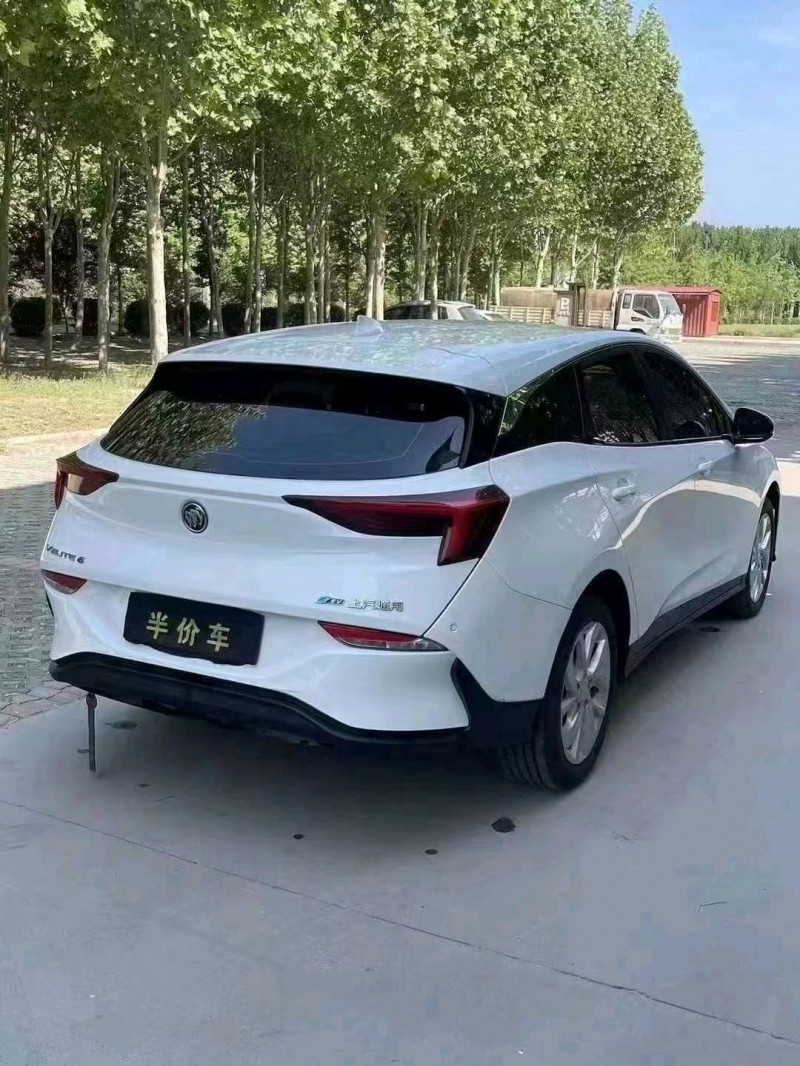 济南23年别克微蓝6