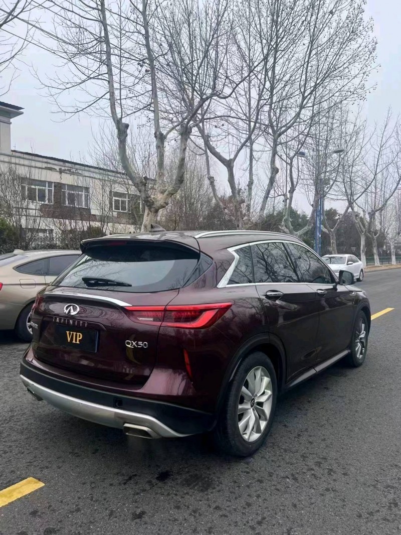 宿遷20年英菲尼迪QX508