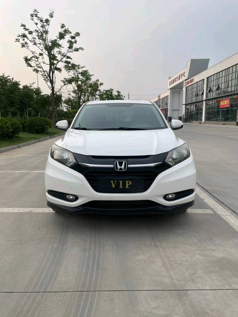 宿迁16年本田缤智1