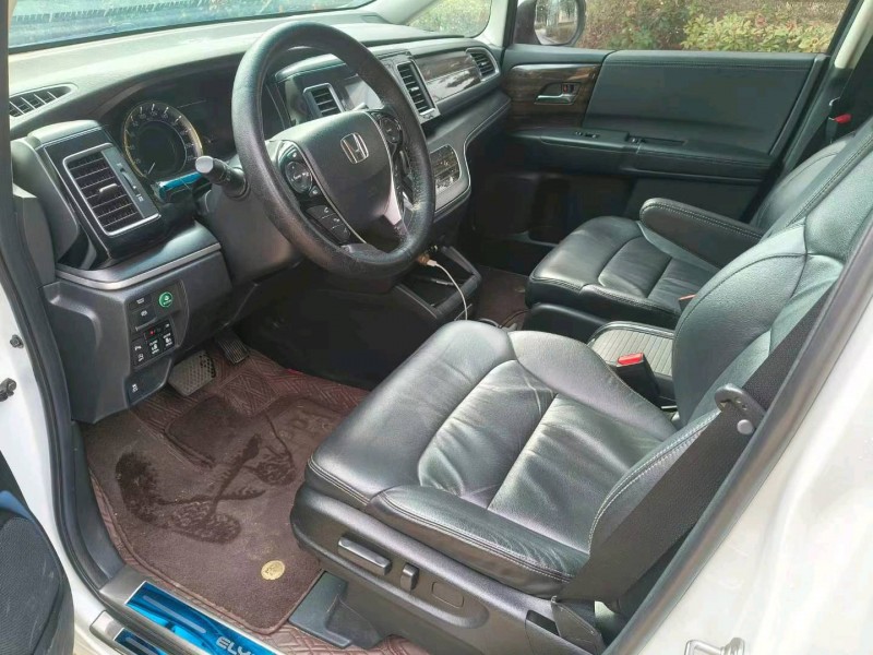 徐州17年本田艾力绅4