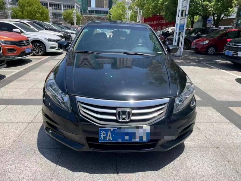 徐州12年本田雅阁1