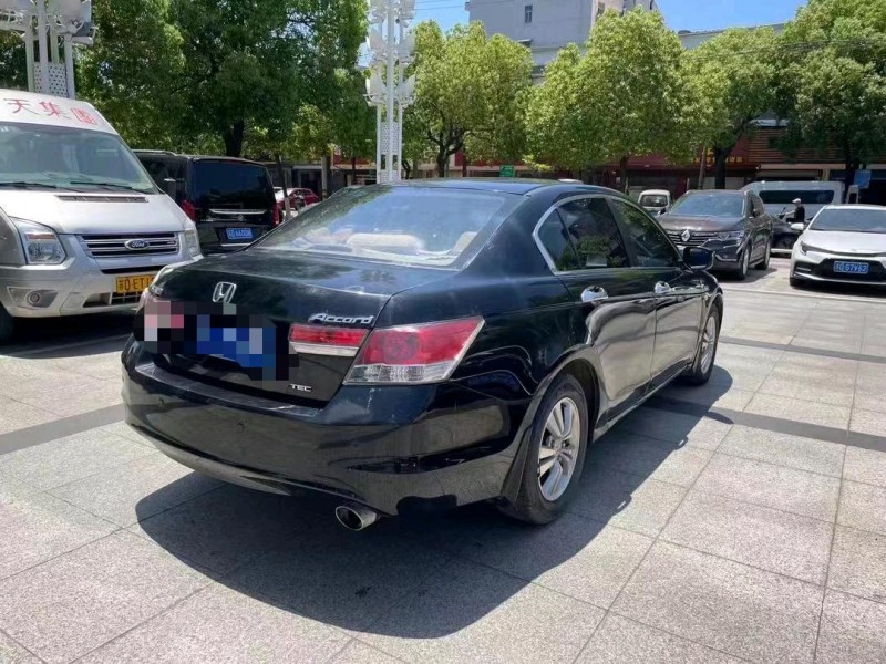 徐州12年本田雅阁8