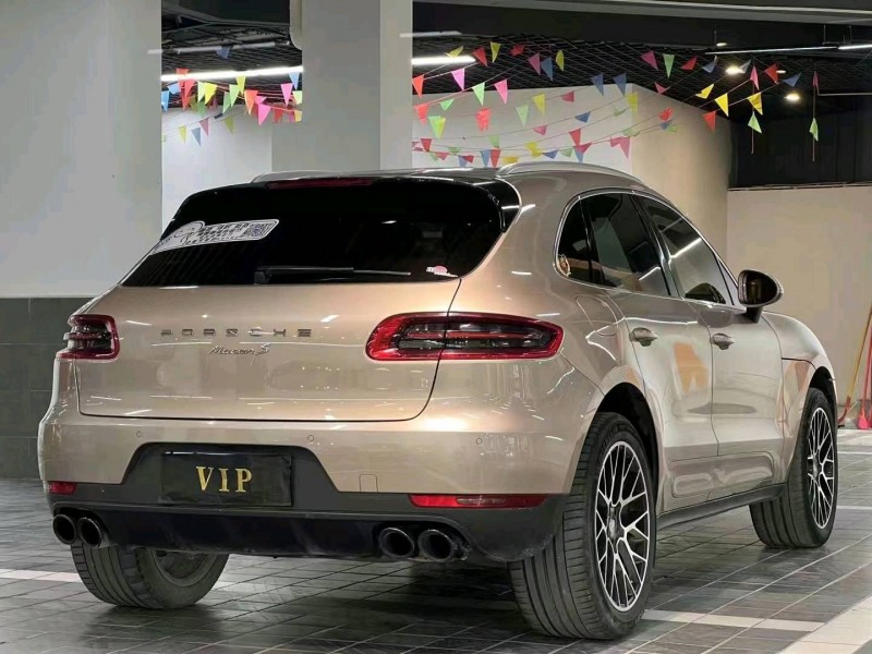 东营17年保时捷Macan6