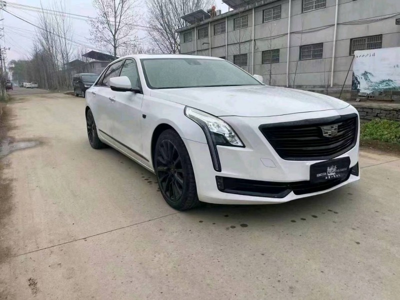 东营17年凯迪拉克XT62