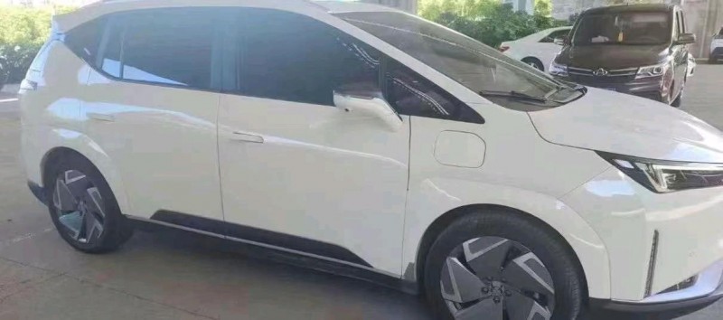 嘉興23年合創汽車Z032