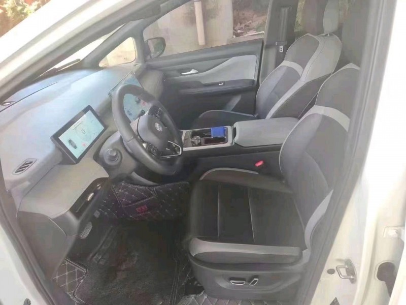 嘉興23年合創汽車Z034