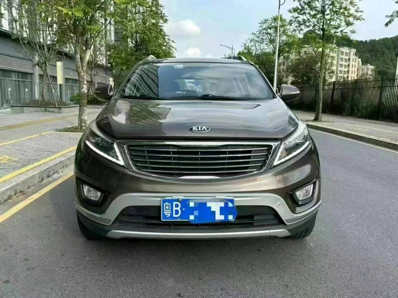 广州15年起亚智跑1