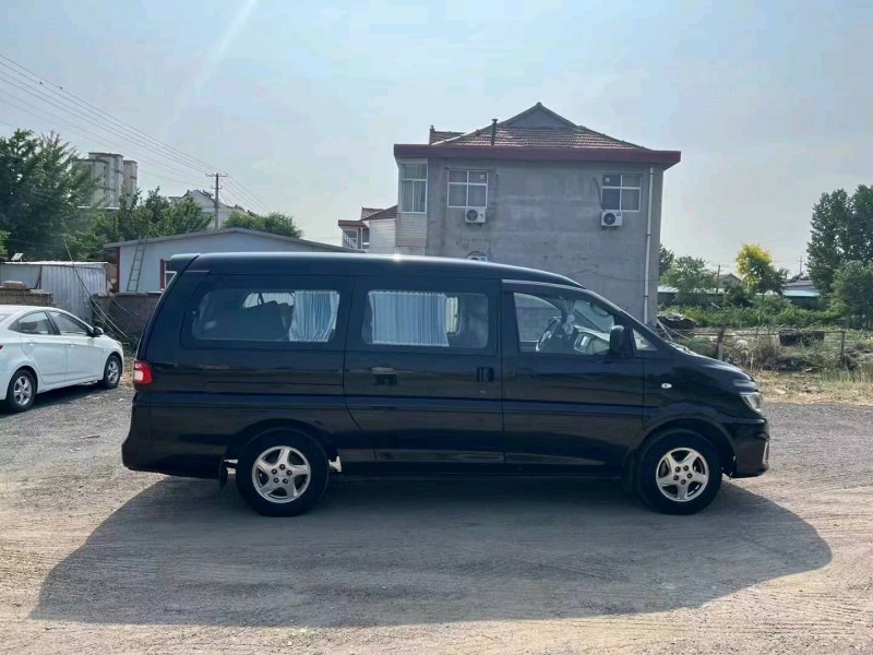 东营18年东风菱智4