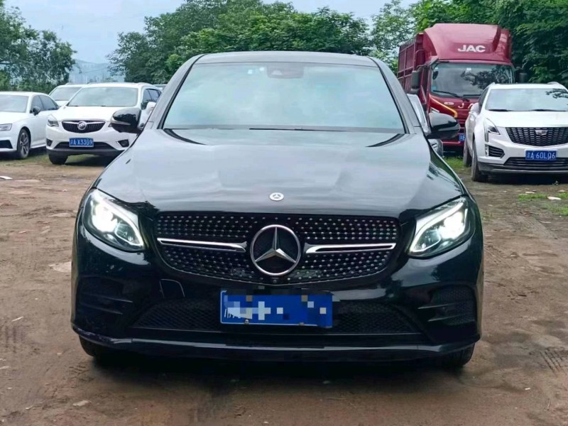 东营19年奔驰GLC1