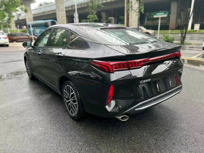 新余24年江淮A55