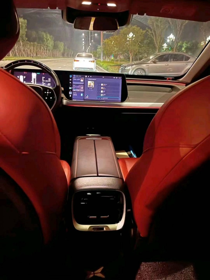 東營21年小鵬汽車p76