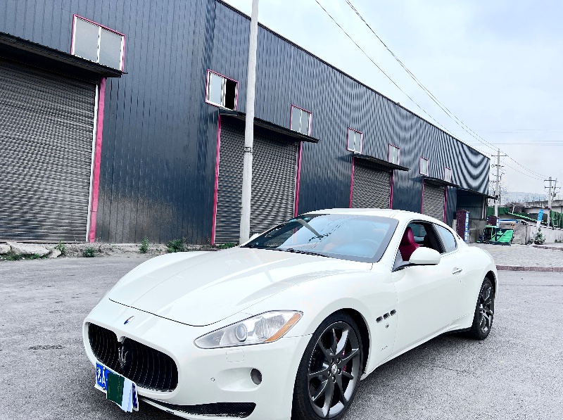 昆明10年瑪莎拉蒂GT S2