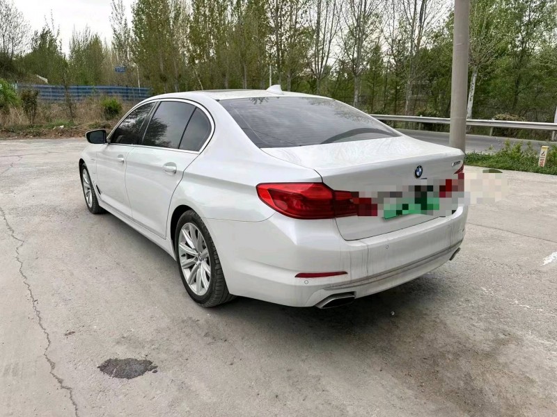 淄博18年宝马5系8