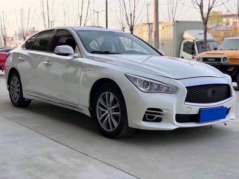 濟寧16年英菲尼迪Q50L2