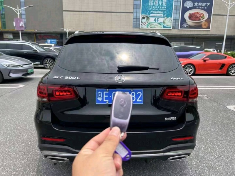 广州22年奔驰GLC9