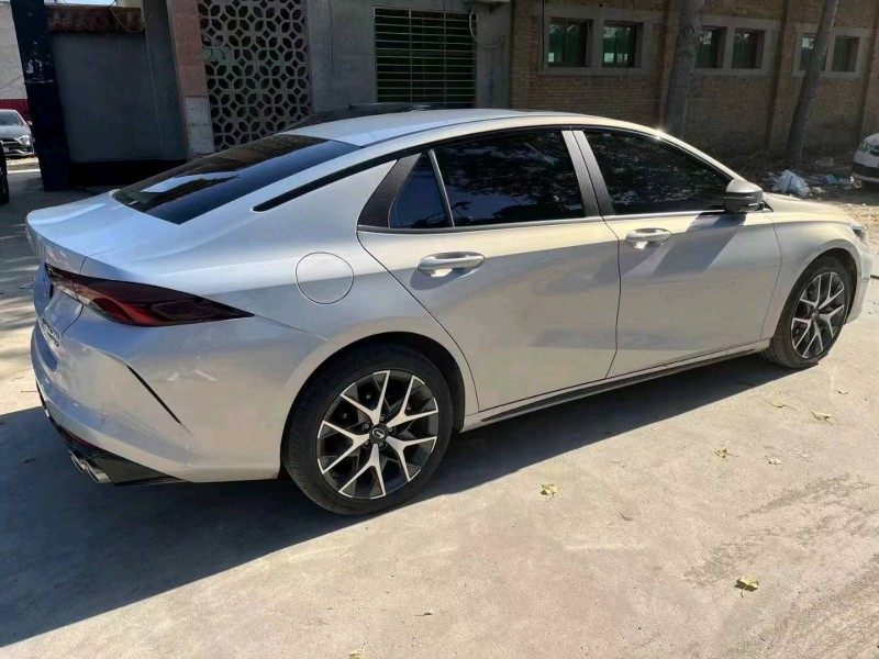 保定23年传祺影豹6