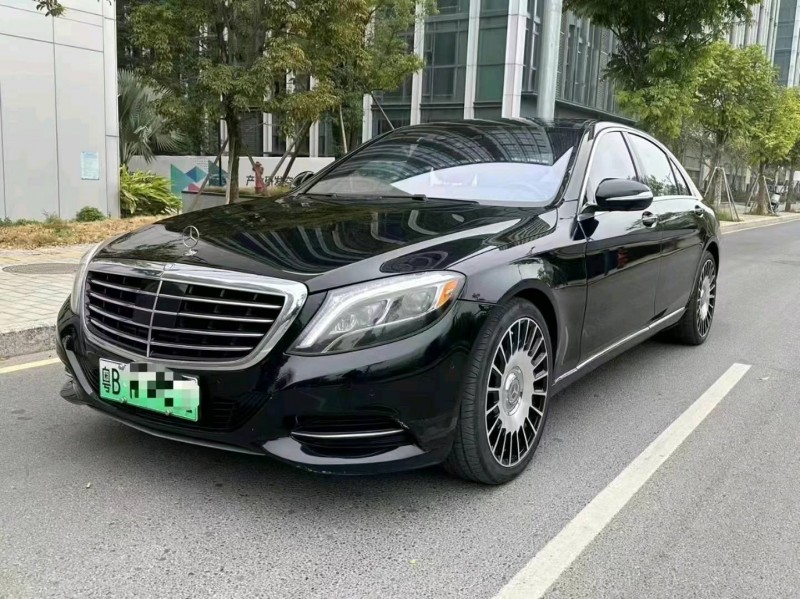 广州17年奔驰S3