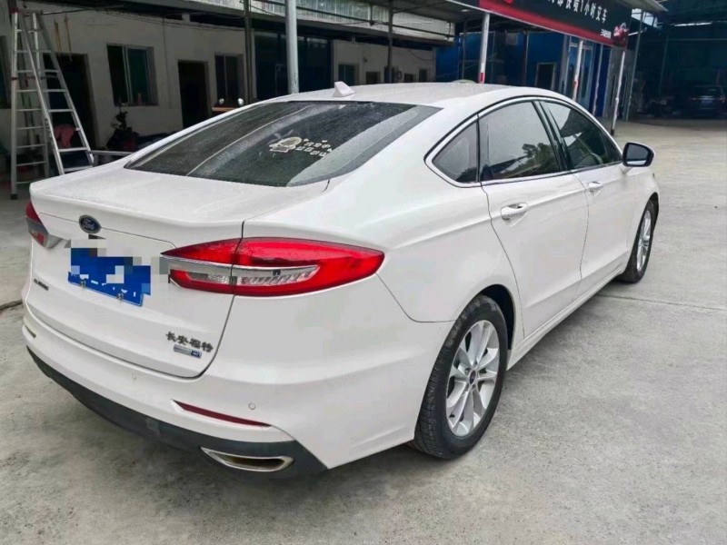 南宁21年福特蒙迪欧7