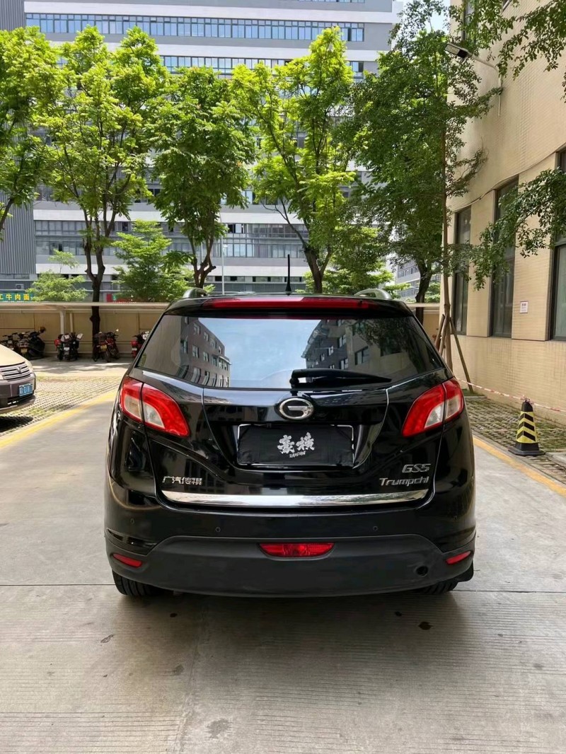 佛山15年传祺GS52