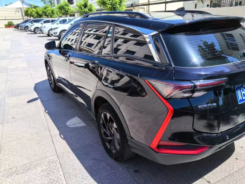 保定21年东风奕炫3