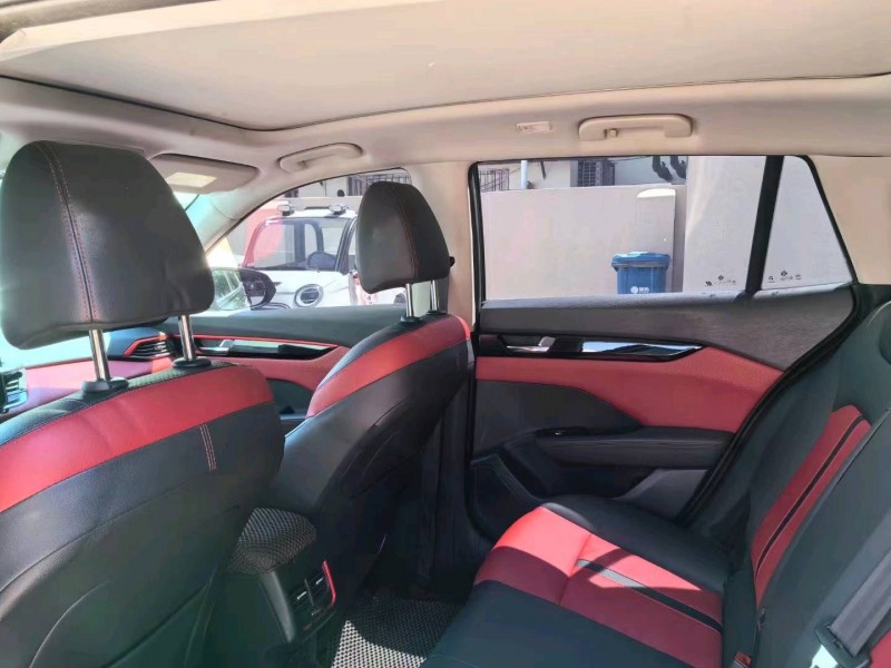 保定21年东风奕炫6