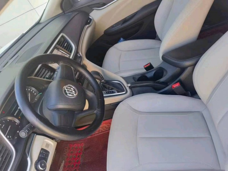 保定21年别克英朗6