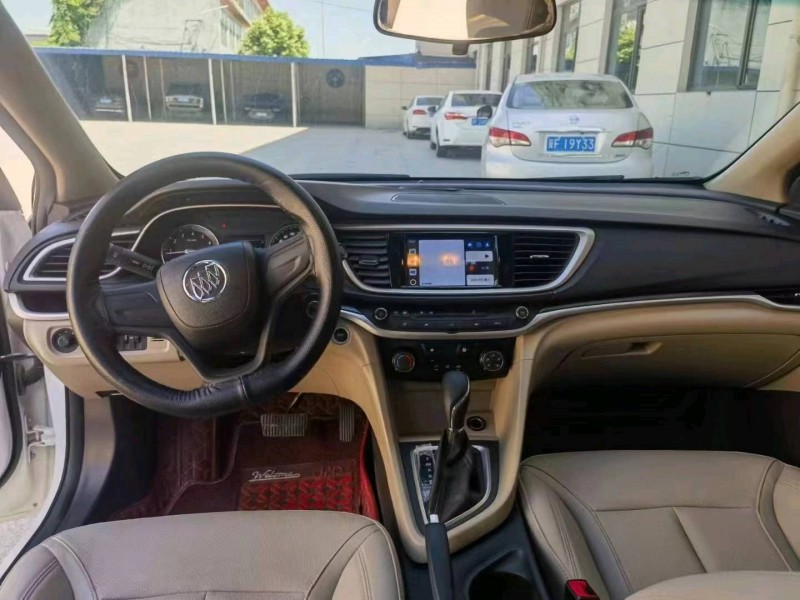 保定21年别克英朗8