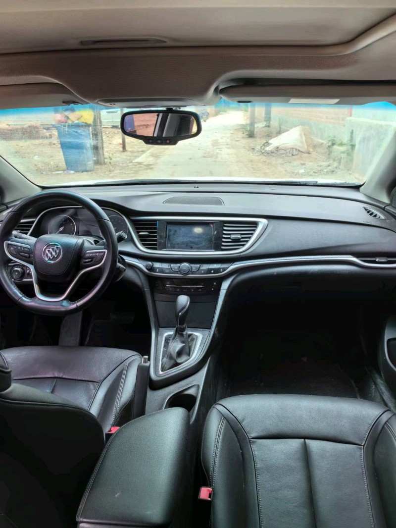 菏泽19年别克英朗5