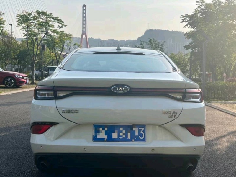 重慶20年江淮A59