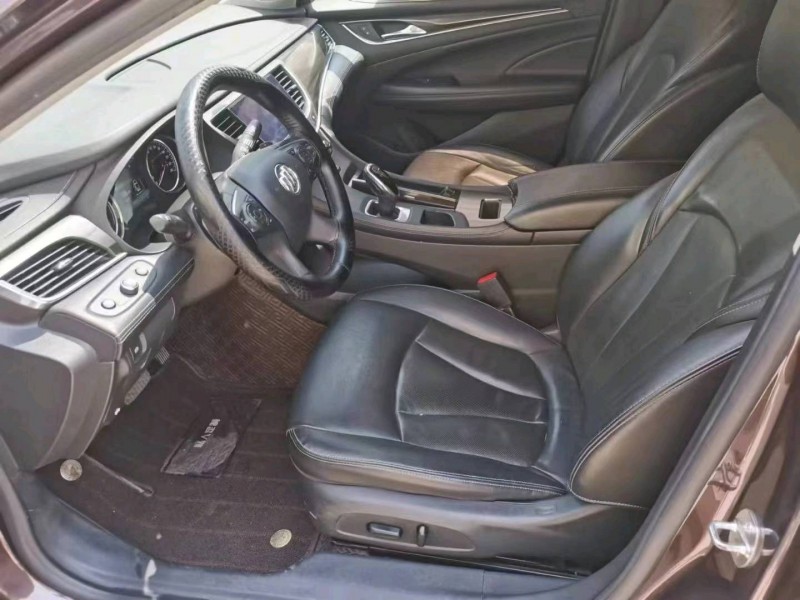 保定18年别克君越8