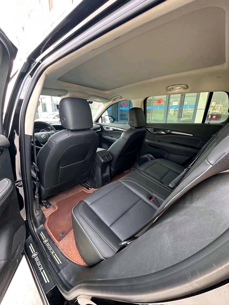 济南22年别克昂科威4