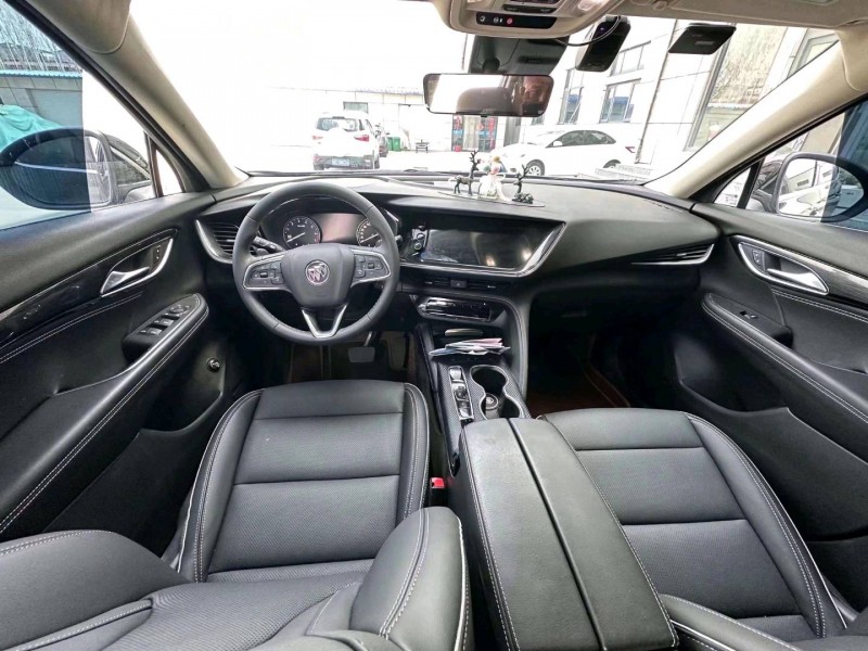 济南22年别克昂科威5