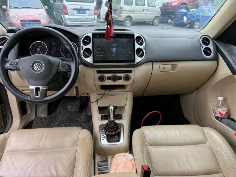 南宁13年大众途观6