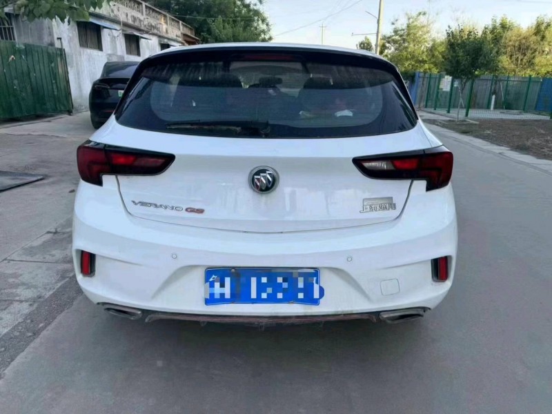 济南16年别克威朗4