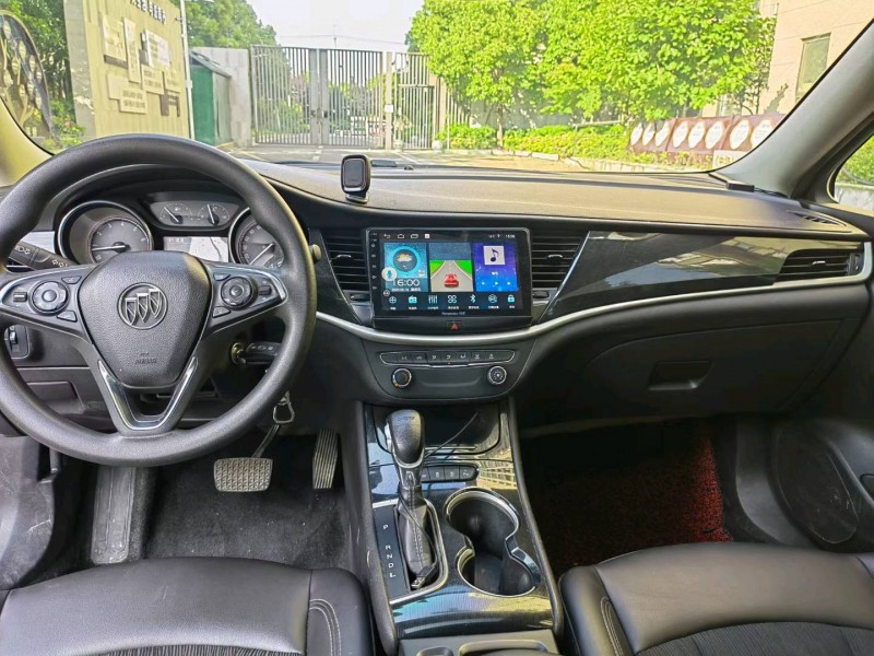 苏州17年别克威朗5