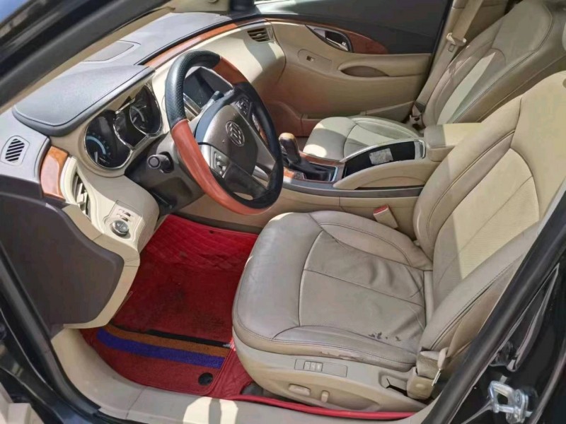 保定11年别克君越8