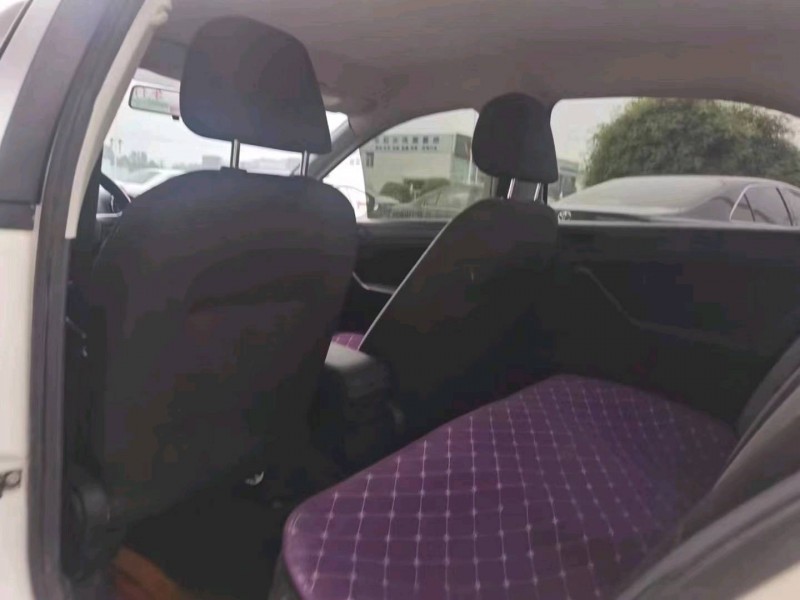 保定17年大众捷达5