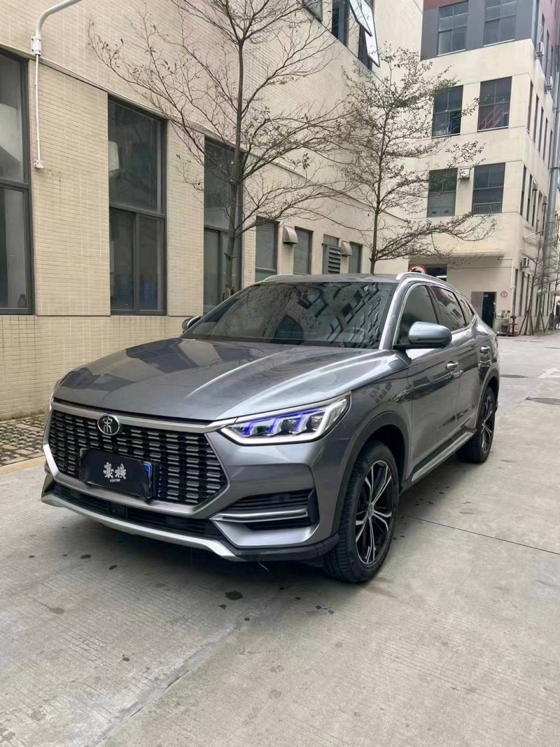 广州21年比亚迪宋3