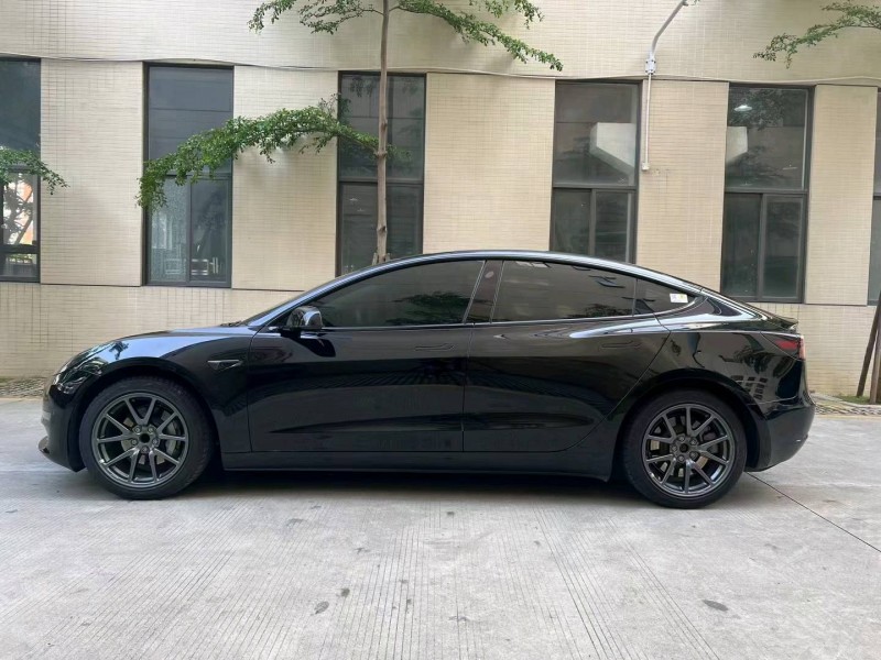 佛山21年特斯拉MODEL 33