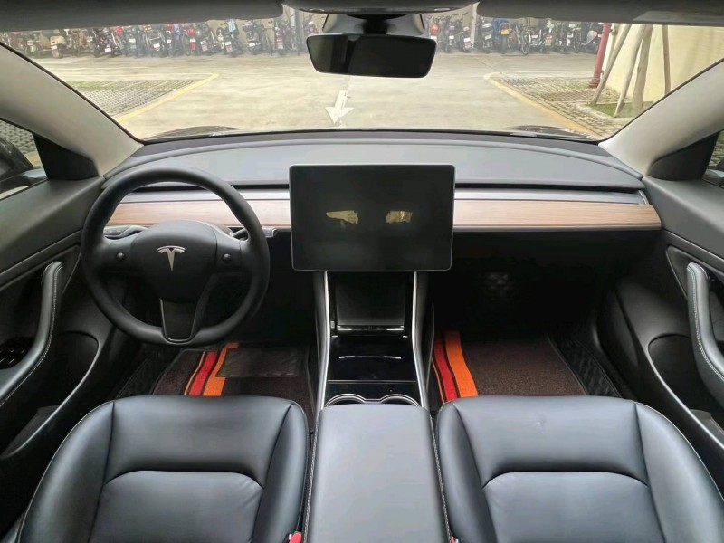 佛山21年特斯拉MODEL 38