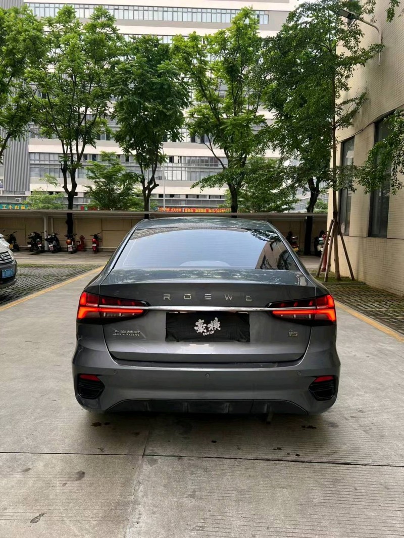 佛山21年荣威i55