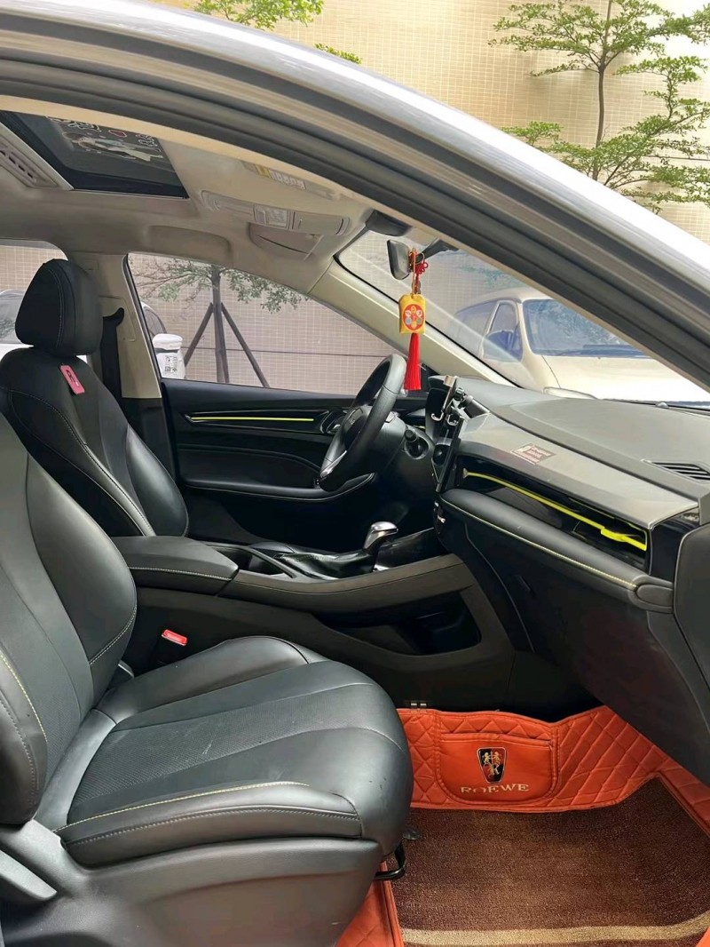 佛山21年荣威i57